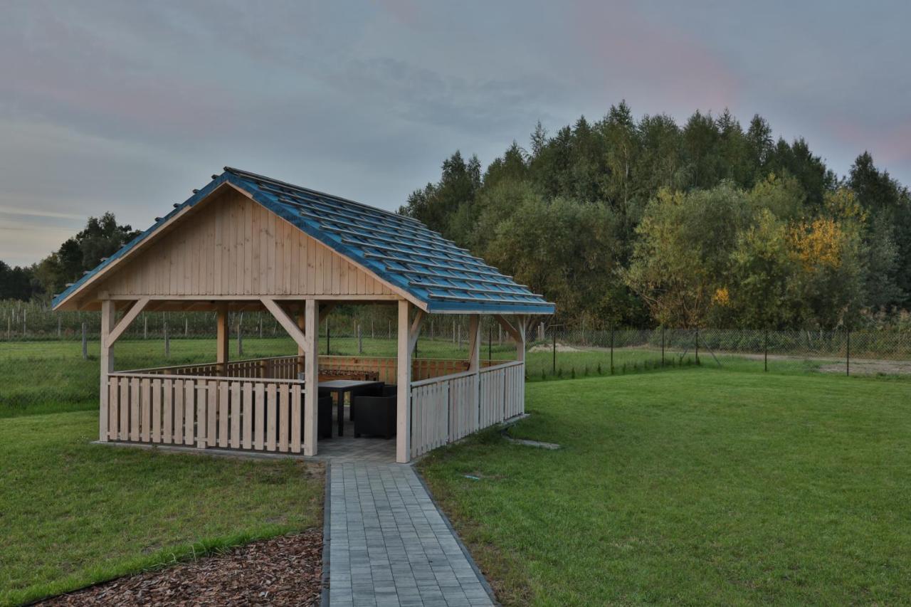 Apartamenty Wilga Z Calorocznym Jacuzzi I Letnim Basenem Extérieur photo