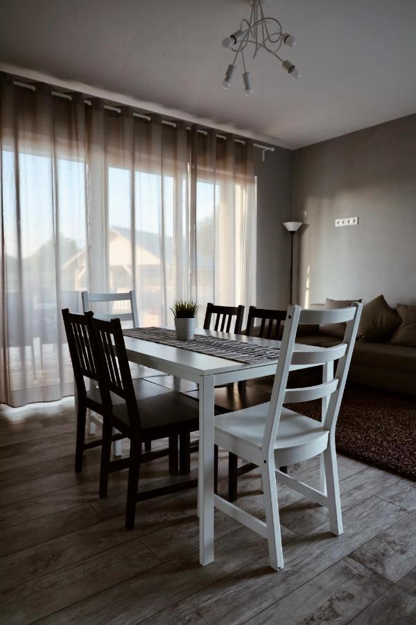 Apartamenty Wilga Z Calorocznym Jacuzzi I Letnim Basenem Extérieur photo